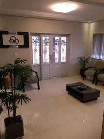 Hotel Silver - Image 2