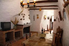 Cuevas Al Qulayat - Image 4