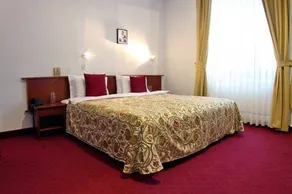 Divcibare Hotel - Image 4