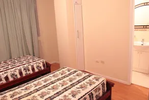 Apartamentos del Rio - Image 5