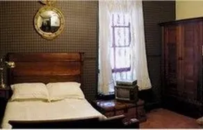 The Captain's Watch Inn - Image 3