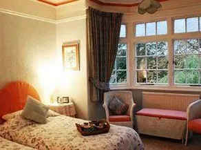 Priorfield Bed and Breakfast - Image 4
