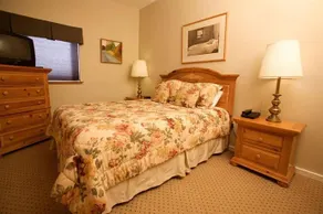 Pinnacle Condominiums - Image 5
