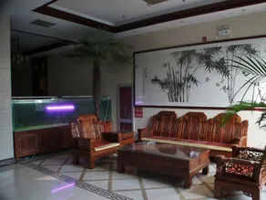 JUNFENG INN - Image 2