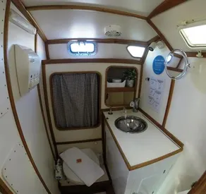 Vahine - Vagabond 33 sailboat - Image 5
