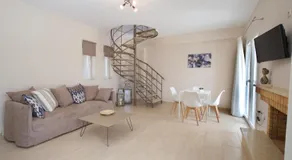 Rose Maisonette - Image 5