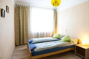 Park Apartment - Image 2