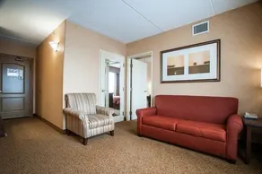 Country Inn & Suites by Radisson, Cuyahoga Falls, OH - Image 4