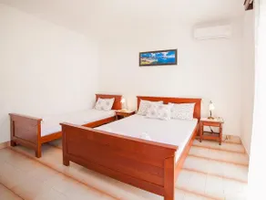 Rooms Garden - Image 2