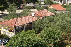 Apartments Maslina - Image 4