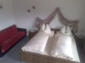 Hotel Pension Central - Image 2