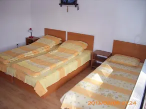 Bolyarski Stan Guest House - Image 4