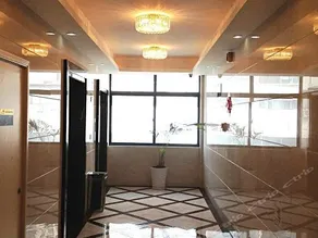 Lanqiao Fashion Hotel - Image 2