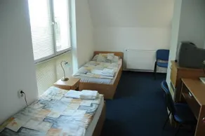 Huszar Panzio Es Etterem - Image 5