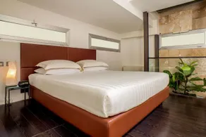 Best Western Plus Hotel Spring House - Image 3