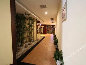 Emperor Palace Hotel - Image 3