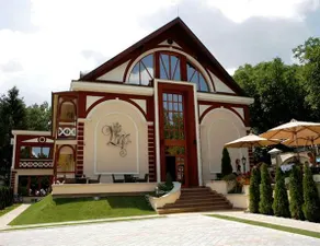 Garni Hotel Vila Lago - Image 3