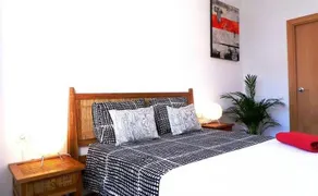 Beach Apartment Barcelona - Image 5