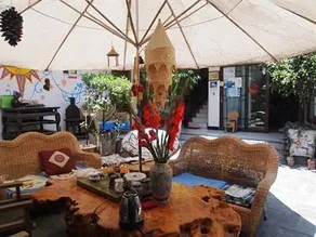 Dali Wonderland Inn - Image 5