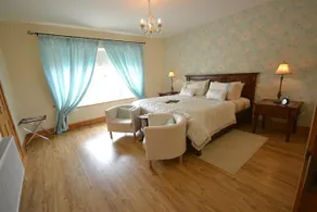 Ardmore Bed And Breakfast - Image 3
