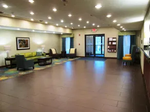 Holiday Inn Express Newell-Chester WV - Image 3