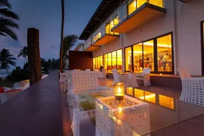 Reefs Edge Resort - Image 2