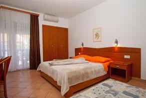 Guesthouse Villa Adria - Image 5