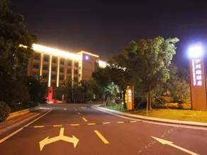 Shazhou Lake Hotel - Image 5