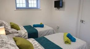 Rosemary House Accommodation - Image 5