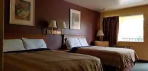 Economy Inn and Suites - Image 2