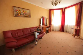 Orion Hotel Lviv - Image 4
