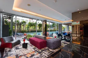 Maitria Hotel Rama 9 Bangkok - A Chatrium Collection - Image 4