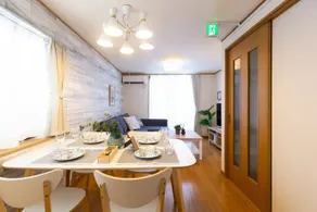 AZUKI HOUSE - Image 2