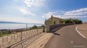 Luxury apartment in Villa Alba - Image 2
