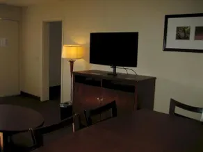 Relax Inn - Image 2