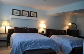 Loughbreeze Bay Cottage Accommodation - Image 3