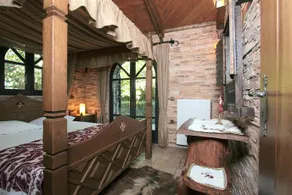 Red Bishop Villa - Image 4