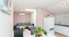 New apartment with terrace and sea view - Image 2