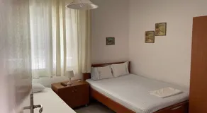 Nikos Rooms - Image 4