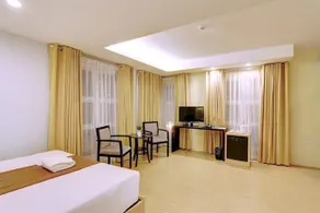 Aurum One Makati - Image 3