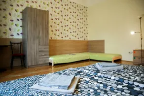 East Station Private Rooms & Apartments - Image 4