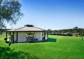Willow Tree Estate - Image 3