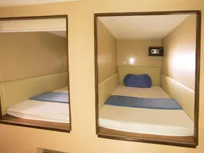 The Wings Transit Lounge - Image 3