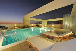 One Juffair Luxury Serviced Apartments - Image 2