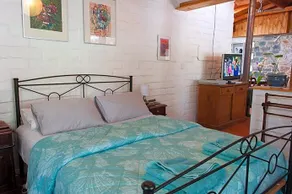 Trevalia Accommodation - Image 4