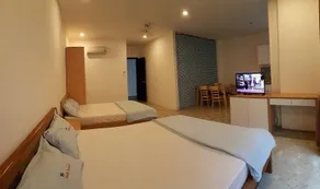 Hello Hostel - Image 5