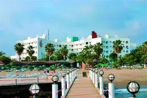 Hotel Serapsu Beach Resort - Image 5