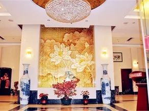 Shunfenglou Hotspring Hotel - Image 2