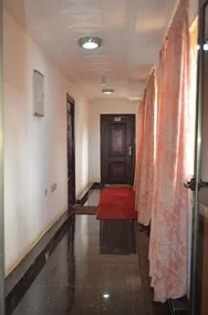 Chesterfield Hotel - Image 4