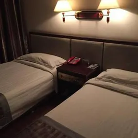 Haiyun Business Hotel - Image 3